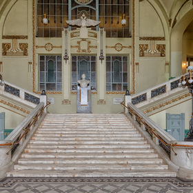 Санкт-Петербург, Витебский вокзал, Парадный зал с мраморной лестницей